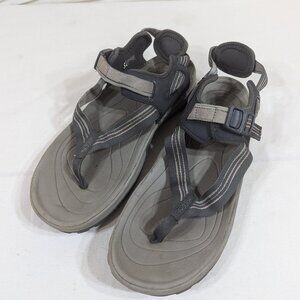 keen Sandals Size 7
